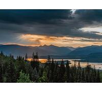 Montagna e acqua al tramonto nella foresta di conifere - Set di puzzle in legno da 500 pezzi: gioco di puzzle rilassante fai da te, rompicapo (14 anni+)