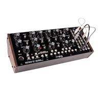 MOOG Mother-32 - Synth Eurorack semi-modulare con sequencer a 32 step, oscillatore e filtro a scala VC, ingresso MIDI, ampia patchbay, jack CV
