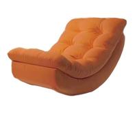 Moon Rocking Single Lounger, una sedia a dondolo for il soggiorno, con un morbido arco a mezzaluna che si adatta all'ergonomia e un design avvolgente che sostiene la testa, il collo, la vita e i fianc