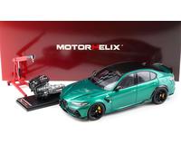 Motorhelix Alfa Romeo Giulia GTA Montreal Green Met + Engine 1/18. M89002