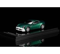 MOTORHELIX M69063 ALFA ROMEO 8C COMPETIZIONE 2008 1/64 GREEN WHITE