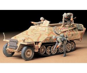 Mtl. Spw. Sd.kfz.251/1 Ausf.D 1:35 Plastic Model Kit TAMIYA