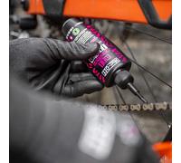Muc Off Lubrificante All Weather Chain 120ml Black / Pink