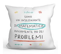 Mugffins Cuscino INSEGNANTE DI MATEMATICA uomo - In italiano - Insegnante matematica - Idee Regali Divertenti Laurea Compleanno - Rivestimento e Imbottitura (40x40 cm). Tatto Cotone