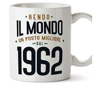Mugffins Tazza 1962 Compleanno - In italiano - Rendo il Mondo un Posto Migliore - 350 ml - Regalo Originale e Divertente