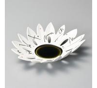 Muko-zuke Japanese Kaiseki Cuisine Antipasto piatto Mino ware Sukashi Kiku Japan