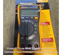 Multimetro digitale Fluke 117 True-RMS VoltAlert rilevamento tensione senza...