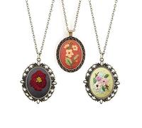 MWOOT 3 Pezzi Ricamo Starter Kit con Ciondolo, Vintage Collana di Maglione con Collana Orecchini di Fascino Creativo Set da Ricamo per Principianti Artigianato Arte Fai da Te,Stile B