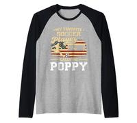 My Favorite Soccer Player Calls Me Poppy Bandiera USA Fathers Day Maglia con Maniche Raglan