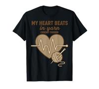 My Heart Beats in Yarn Crochet Passion Funny Crochet Lover Maglietta