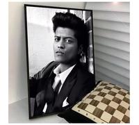 MZOwallpaper Poster Quadro Su Tela Con Il Cantante Rock Bruno Mars Per Soggiorno Camera Da Letto E Arredamento Di Casa 50 * 70 Cm Senza Cornice