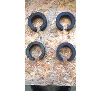 N. 4 GOMMINI ANTI-VIBRANTI SERBATOIO IN VETRORESINA Diam.interno 20