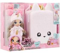 Na Na Na Surprise 3-in-1 Backpack Bedroom Unicorn Playset con Bambola Fashion - Whitney o Britney Sparkles - 1 Bambola Fashion e Zaino Fuzzy Pink Unicorn, Armadietto con Cuscini e Coperta - Età 4+
