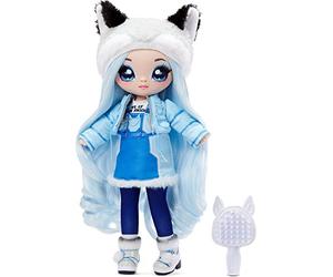 Na Na Na Surprise Teens Bambole alla Moda da Collezionare - Bambola dai Capelli Blu in Tessuto Morbido di 27,94 cm, Ispirata a Un Lupo - Alaska Frost