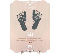 nagu® Regalo Bebè. Cornice Impronte Neonato. Regalo in Legno 30x22 cm, Spazio per Impronta Piede e Mano del Bebè o di tutta la Famiglia e Foto. Include Supporto e Kit di Lettere per Nomi e Date