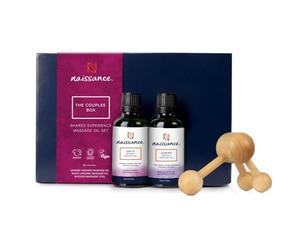 Naissance Confezione Set Olio Da Massaggio BIO The Couple Box - Kit Regalo Romantico Sensuale Per Coppie Lui e Lei 2 x 50ml - Naturale Con Massaggiatore In Legno - Scatola Feste Anniversario Originale
