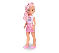 Nancy Shine - Bambola con capelli lunghi con meches rosa, gonna rosa metallizzata, top bianco e scarpe abbinate, per bambine/I da 3 anni, Famosa NAC70210