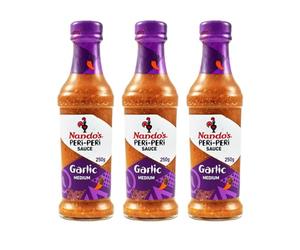 Nando's PERi-PERi Salsa Aglio Media Piccante - 3x 250g