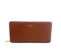 Nannini Portafoglio donna modello Wallis in pelle e logo in rilievo dorato. Interno foderato organizzato con triplo vano porta banconote e tasca con zip porta monete, vari scomparti porta tess