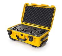 Nanuk 935 - Custodia rigida impermeabile con inserto in schiuma per Canon Nikon 2 DSLR corpo e lenti/obiettivi, colore: Giallo