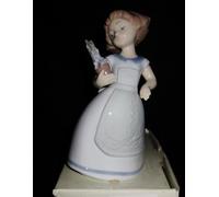 Nao Lladro IN Vaso Fiori 1536 Girl Holding Pianta Statuina di Porcellana