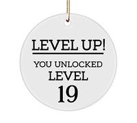 Natale Ciondolo Gifts For 19 Year Old Man Level 19 Funny Gag For His 19Th Birthday Unique Present Addobbi Natalizi Ornamenti Decorazioni Natalizie Decorazione Per Albero Di Natale Per 7.3CM
