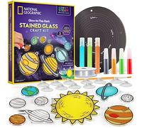NATIONAL GEOGRAPHIC - Kit artistico per finestre per bambini, sistema solare in vetro colorato, kit per arti e mestieri con pianeti che si illuminano al buio, da utilizzare come acchiappasole per