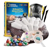 NATIONAL GEOGRAPHIC Mega Kit di Scavo di Gemme - Scava 50 Vere Gemme da un Mattone Gigante, Gioco di Geologia per Bambini con Attrezzi, Guida Didattica e Scheda di Identificazione
