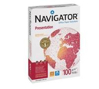 Carta A4 Navigator Presentation - 788873 Carta per fotocopie di colore bianco da 100 g/mq con spessore 120 µm e punto di bianco cie 169 senza fori in 5 risme da 500 fogli