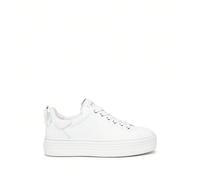 Nero Giardini Sneakers E306521D 707 Materiale: PelleFondo: GommaStagione: Primavera EstateE306521D 707EUR35,EUR36,EUR37,EUR38,EUR39,EUR40Colore unico