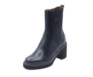 NeroGiardini I618080D Guanto Col. Nero Tronchetti per Donna in pelle nera con ta