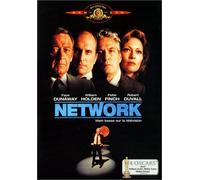 Network, main basse sur la television