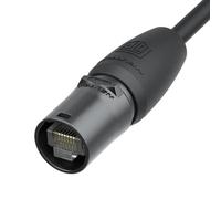 Il supporto del connettore del cavo è costituito da un guscio, un mandrino e una guaina cromati neri. Il passacavo è adatto per cavi con diametro da 8-10 mm