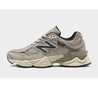 New Balance 9060, marrone 40.5