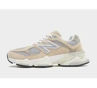 New Balance 9060, Tan 42.5