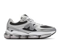 New Balance 2000 men Lowtop black|silver in taglia:47,5