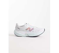 New Balance - Fuelcell Rebel v5 - Sneakers da corsa da donna bianche, azzurre e rosa-Bianco 41