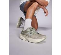 Scarpe New Balance FuelCell Rebel v5 verdi - 43