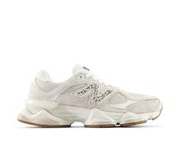 New Balance Unisex 9060 in Grigio/Bianca/Nero/Beige, Pelle Scamosciata/Rete, Taglia 45