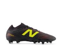 New Balance Unisex Tekela Pro Low FG V5 in Nero/Giallo/Rossa, Taglia 44
