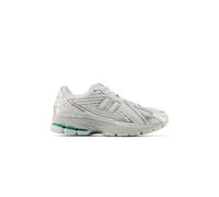 New Balance Unisex U1906r White Taglia: 40.5 | Sneakers Outlet | Unisex | Bianco
