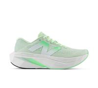 Scarpe New Balance FuelCell SuperComp Trainer v3 verde chiaro bianco - 42