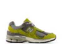 New Balance Uomo M2002D Protection Pack in Verde/Grigio, Pelle Scamosciata/Rete, Taglia 43