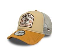 New Era ERA Graphic Patch Trucker NEWERA STNGYL Light Beige One Size