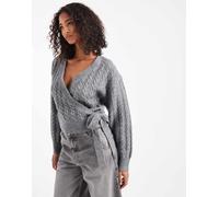 New Look - Cardigan grigio medio in maglia a trecce a portafoglio 40