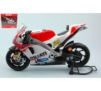 New Ray DUCATI DESMOSEDICI A.IANNONE N.29 MOTO GP 2015 1:12