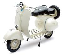 MODELLINO MOTO STATICO NEW RAY PIAGGIO VESPA PIAGGIO 150 VL1T 1963 AVORIO 1/6