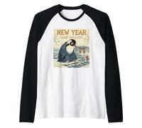 New Year Same Baka Life Sarcastic Penguin New Year 2026 Meme Maglia con Maniche Raglan