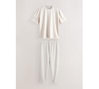 Next Set composto da T Shirt e Joggers morbidi al tatto, Vestibilità regolare. Grigio
