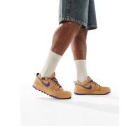 Nike - C1ty PRM - Sneakers beige e viola MW 7.5